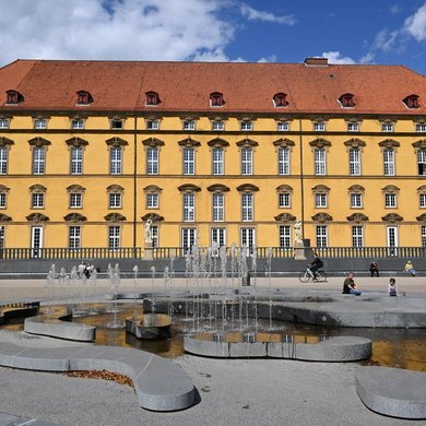 Schloss mit Wasserspielen