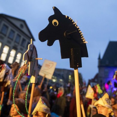 Steckenpferdreiten zur Verkündung des Westfälischen Friedens. 